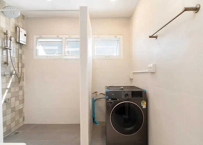 公寓 Townhouse 37 In Pratunam Soi Ratchaprarop 10