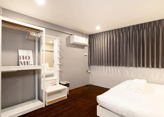 Townhouse 37 In Pratunam Soi Ratchaprarop 10 公寓 *