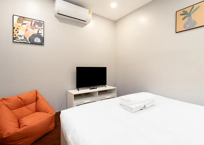 Townhouse 37 In Pratunam Soi Ratchaprarop 10 公寓 曼谷