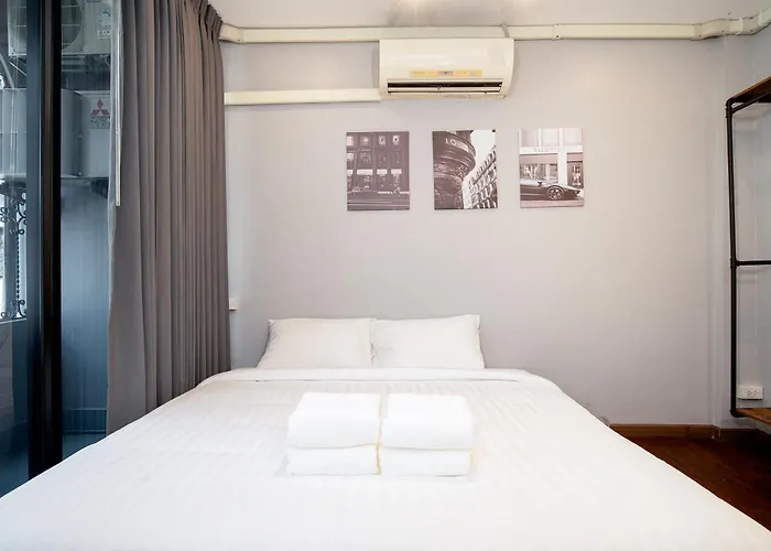 Townhouse 37 In Pratunam Soi Ratchaprarop 10 公寓 *